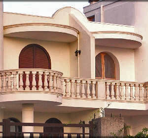 Covering for a terrace with stone balustrade